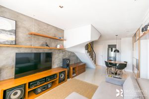Image 3 - 204762