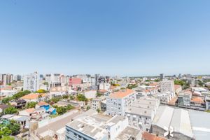 Image 17 - 204762