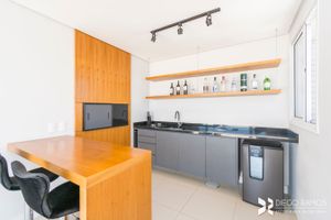 Image 20 - 204762