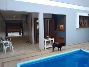 Image 4 - 204767