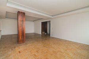 Image 2 - 204799