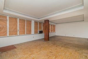 Image 3 - 204799