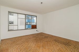 Image 15 - 204799