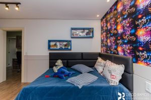 Image 14 - 204815