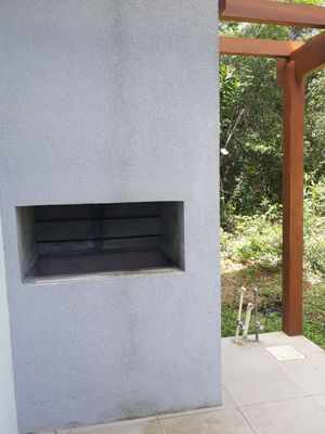 Image 7 - 204818