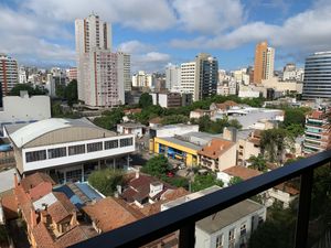 Image 24 - 204819