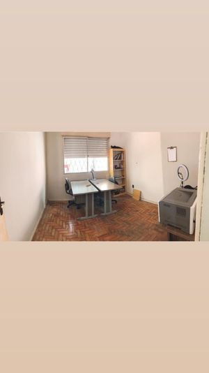 Image 3 - 204856