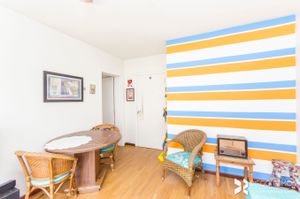 Image 3 - 204913