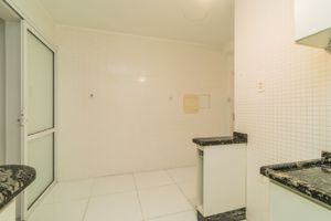 Image 19 - 204924