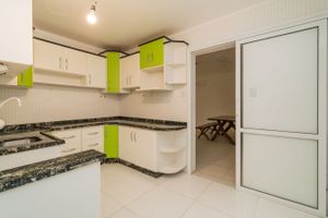 Image 21 - 204924