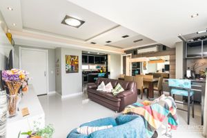 Image 1 - 204956