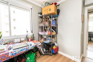 Image 21 - 204956