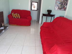 Image 3 - 204989
