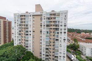 Image 17 - 205043