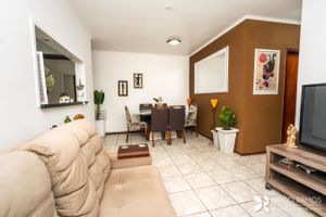 Image 4 - 205082