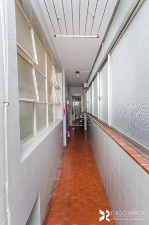 Image 21 - 205085