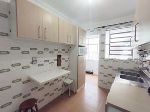 Image 3 - 205131