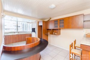 Image 12 - 205171