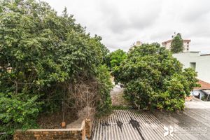 Image 8 - 205241