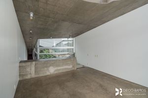 Image 25 - 205252