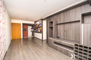 Image 3 - 205279