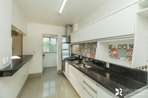 Image 26 - 205284