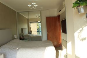 Image 19 - 205301