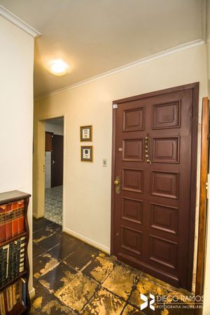 Image 33 - 205449