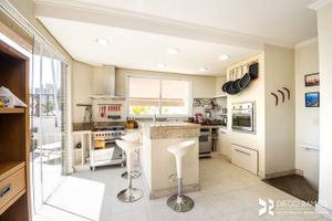 Image 35 - 205482
