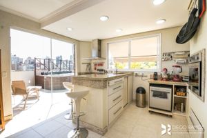 Image 36 - 205482