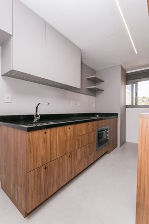 Image 14 - 205506