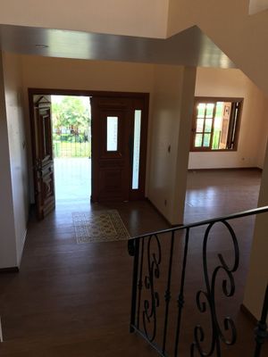 Image 13 - 205522