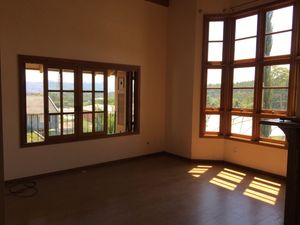 Image 15 - 205522