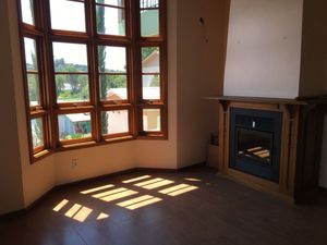 Image 18 - 205522