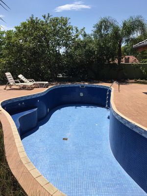 Image 9 - 205522