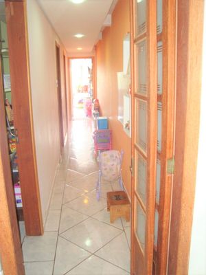 Image 5 - 205539