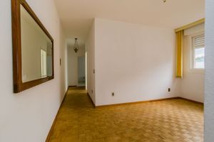 Image 4 - 205615