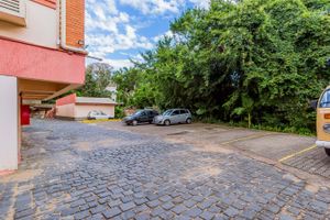 Image 19 - 205615