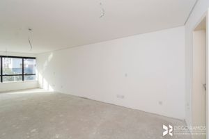 Image 3 - 205637
