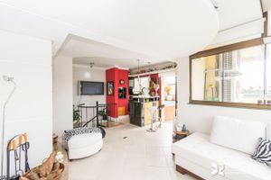 Image 1 - 205662