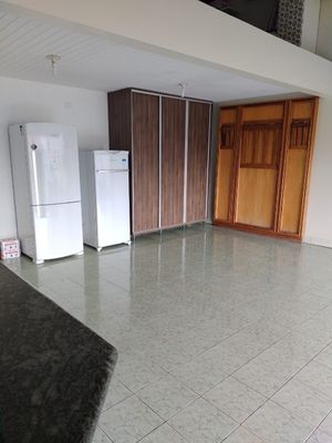 Image 23 - 205681