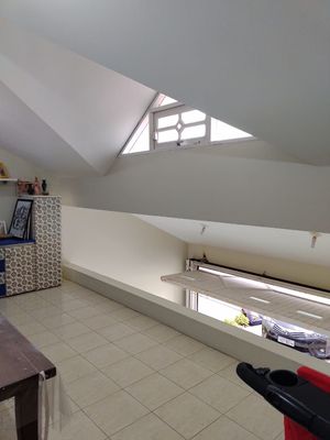 Image 22 - 205681