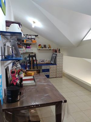 Image 21 - 205681