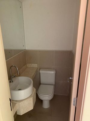 Image 5 - 205699