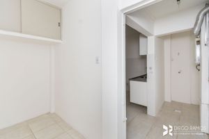 Image 21 - 205732