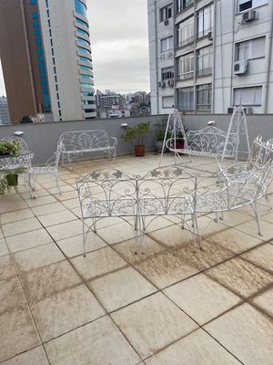 Image 8 - 205821