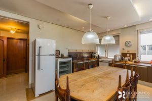 Image 35 - 205833