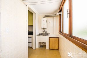 Image 30 - 205855