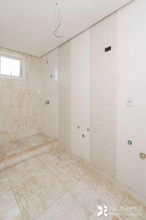 Image 22 - 205865
