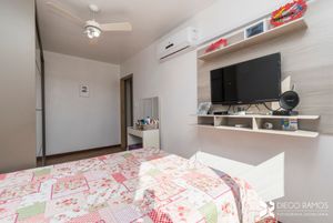 Image 15 - 205882